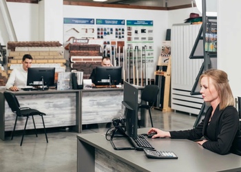 Шоурум компании СтройМаркет Краснознаменск 6